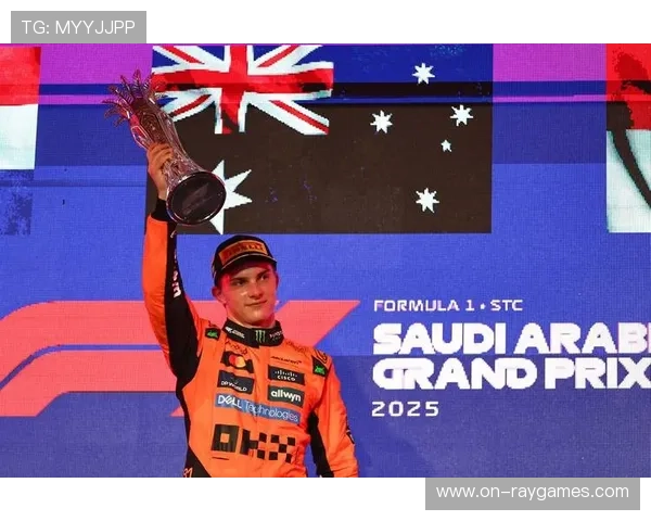 卡塔尔站冲刺赛：皮亚斯特里领跑夺冠，拉塞尔获亚军