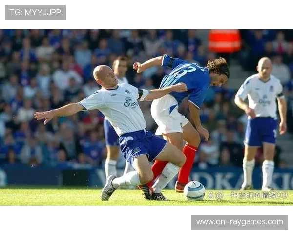 埃弗顿2-4布伦特福德，蒂亚戈帽子戏法创纪录