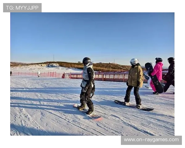 体育赛事促进城市旅游发展，北京冬季活动吸引游客参与